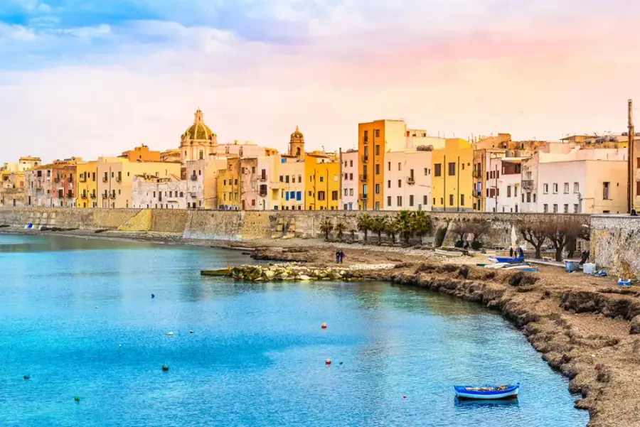 Torre di Ligny e centro storico Trapani